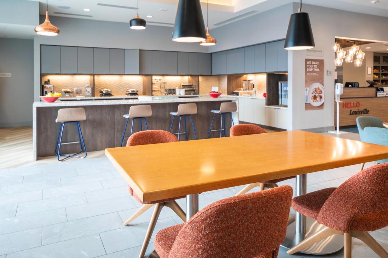 Towneplace Suites By Marriott Louisville Downtown Екстер'єр фото