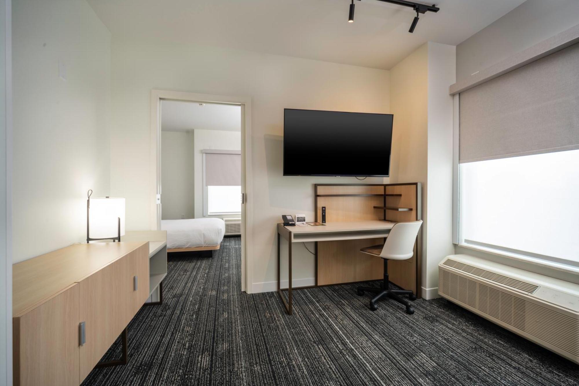 Towneplace Suites By Marriott Louisville Downtown Екстер'єр фото